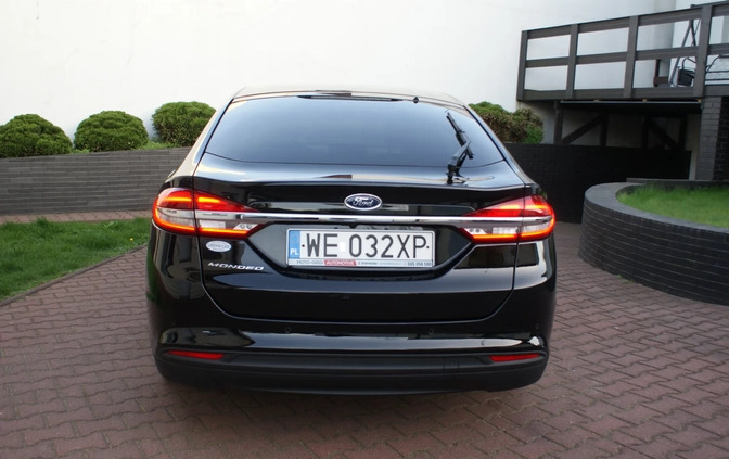 Ford Mondeo cena 53800 przebieg: 195000, rok produkcji 2019 z Stryków małe 407